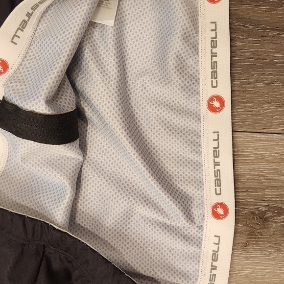 Castelli Cycle Shirt - Picture 4 of 6